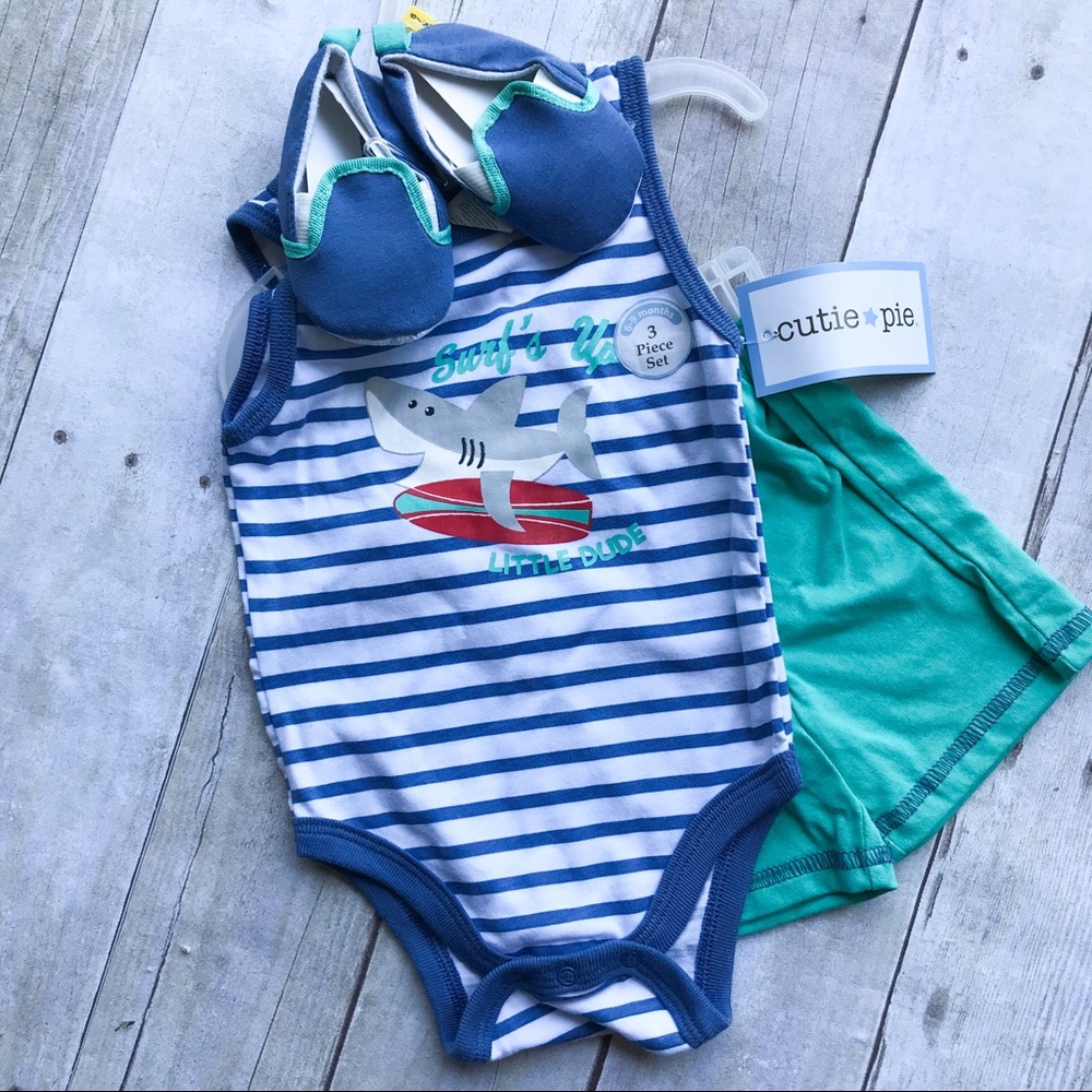 NWT cutie pie 3 piece onesie/shorts/shoes 6-9 mo